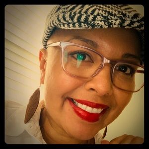 Meet your Posher, Jasmine